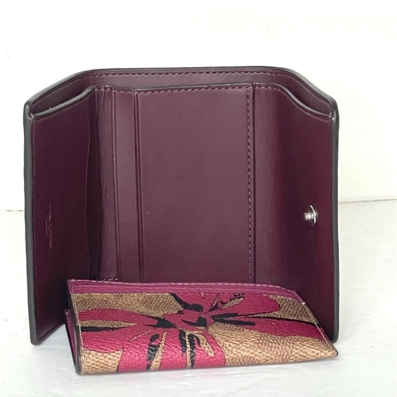 NWT Coach Card Holder Mini Wallet Bow Signature Canvas - Picture 5 of 8